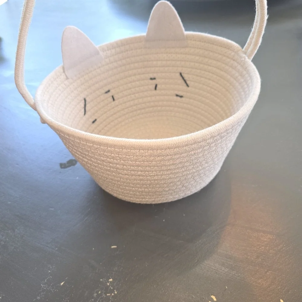 Cat‎ Face Coiled Rope Basket Cream Small Storage Bin with Handle Nursery